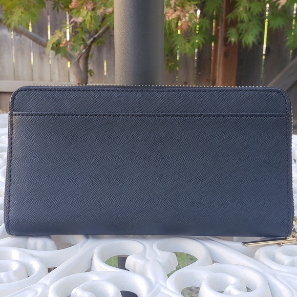 💔Sold💔Kate Spade Cameron Street Lacey Wallet - Picture 3 of 8